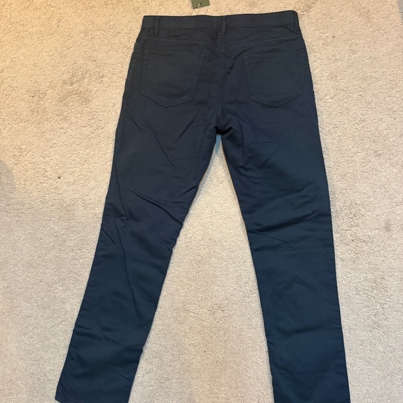 Quince Friendly Stretch Traveler 5 pocket pants Navy 32x32 - Picture 2 of 2